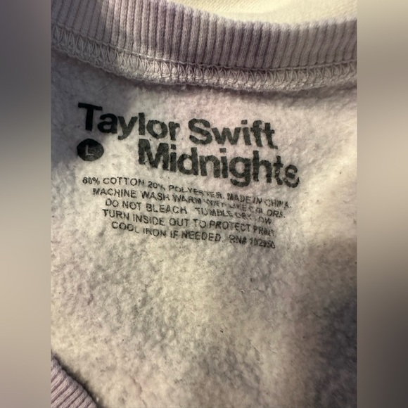 Taylor Swift OFFICIAL Midnights Lavender Tie-Dye Crewneck Sweatshirt L (b3 - Picture 11 of 11